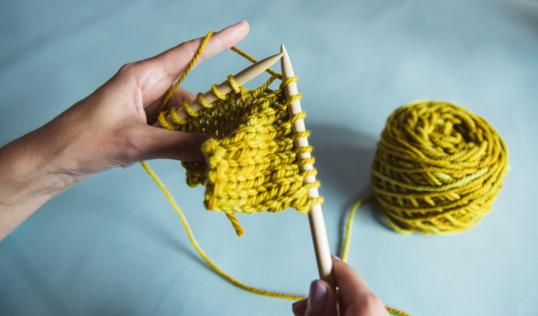 Knit How: Simple Knits, Tools & Tips Pom Pom Press