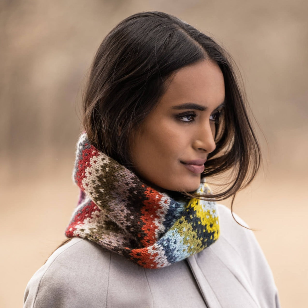 27 Colour Neck Warmer Kit in Woolstok Worsted Blue Sky Fibers