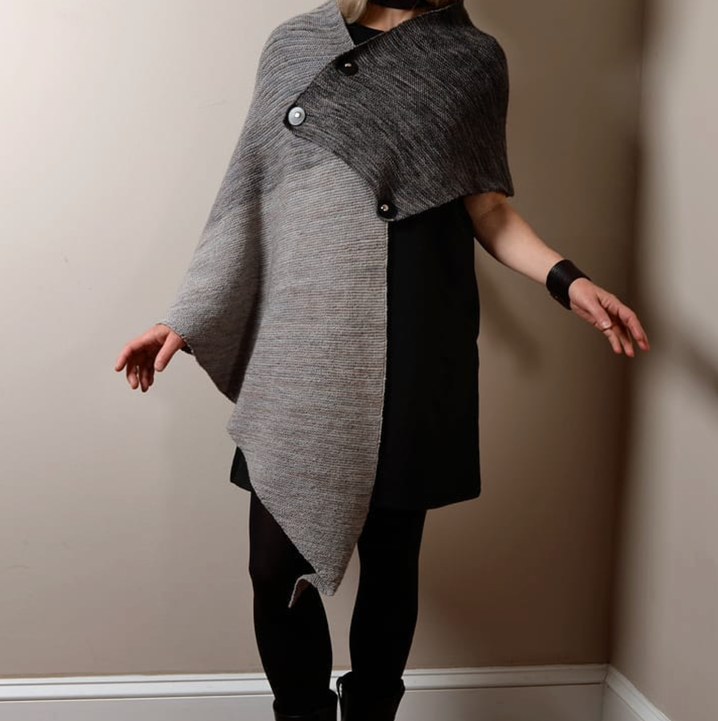 Screw In Pedestal Button Closures JUL Designs