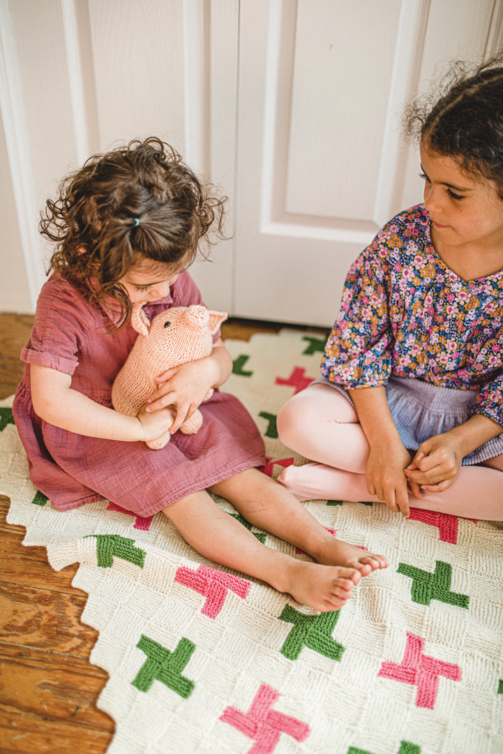 Mini Pom: Happy Knits for Little Kids Pom Pom Press