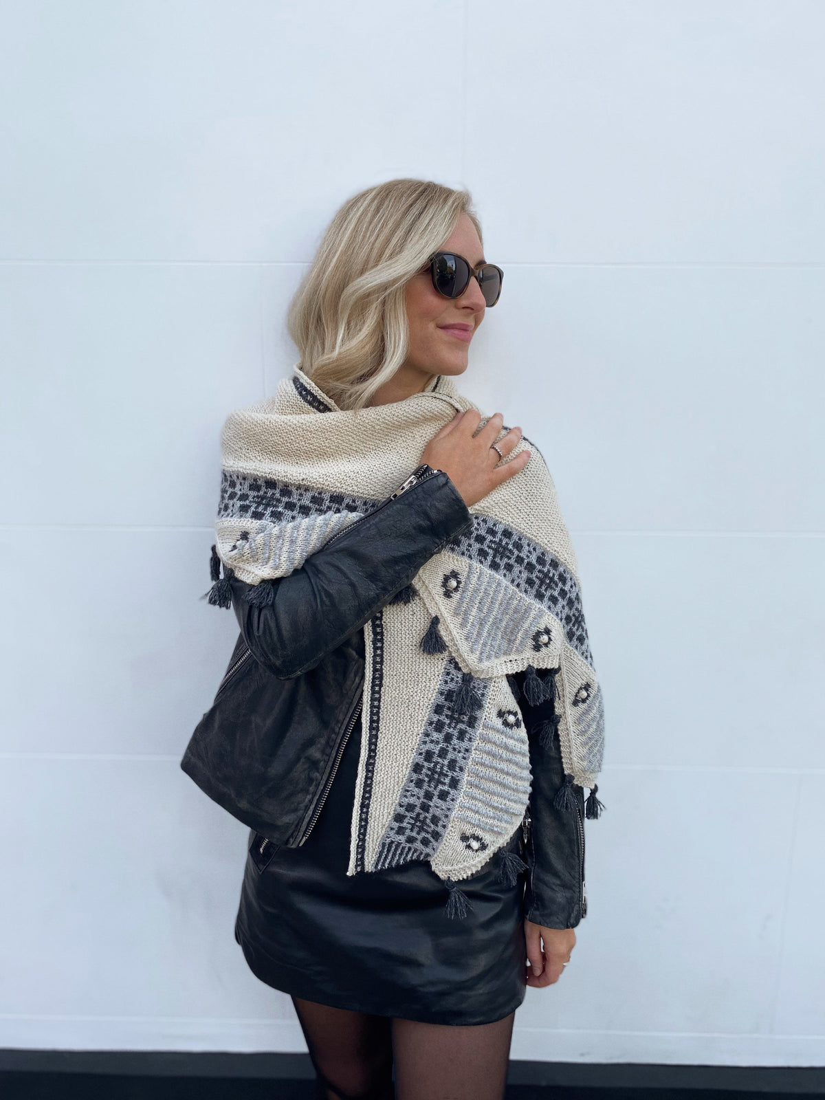 Isla Shawl Kits by Astrid Troland Biches & Bûches