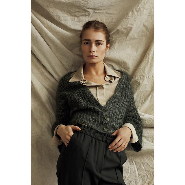 Chilly Cardigan Pattern Isager