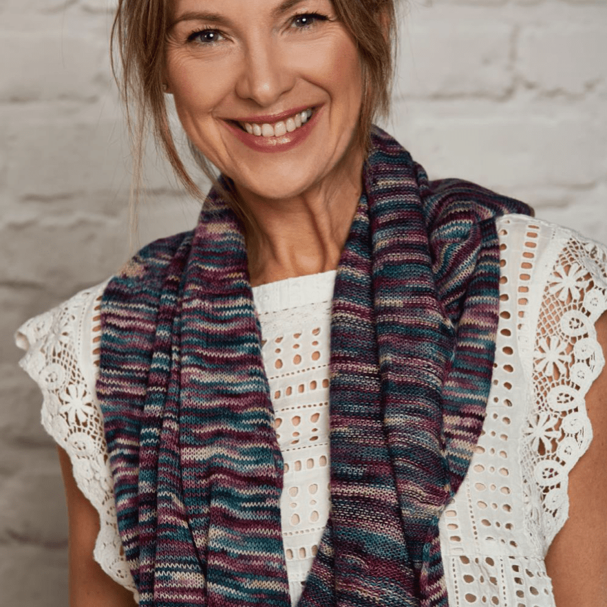 Circle Scarf Pattern Manos del Uruguay