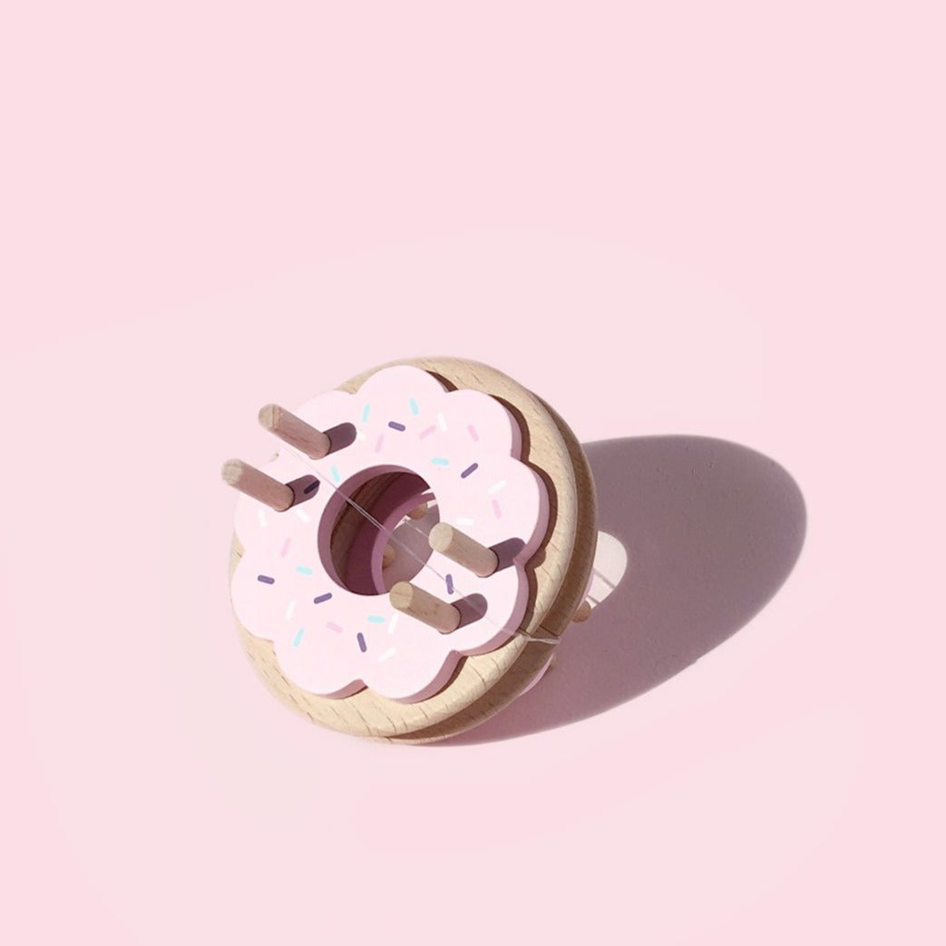 Donut Pom Maker 2.5 - 3.5" Pompoms - Strawberry (doughnut!) Pom Maker