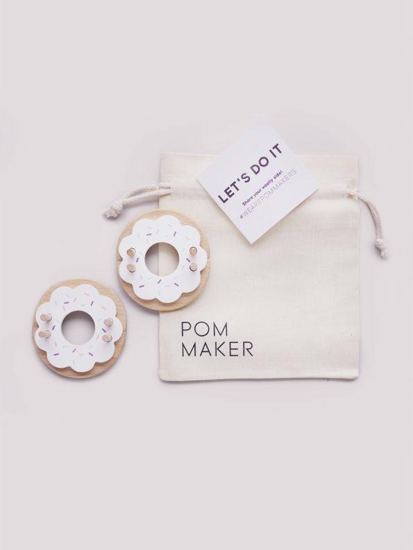 Donut Pom Maker 2.5 - 3.5" Pompoms - Vanilla (doughnut!) Pom Maker