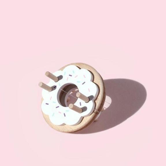 Donut Pom Maker 2.5 - 3.5" Pompoms - Vanilla (doughnut!) Pom Maker