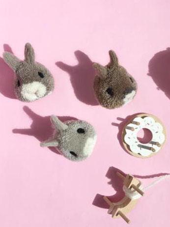 Fil au Chinois Waxed Linen Thread Star Card - Tango Pom Maker