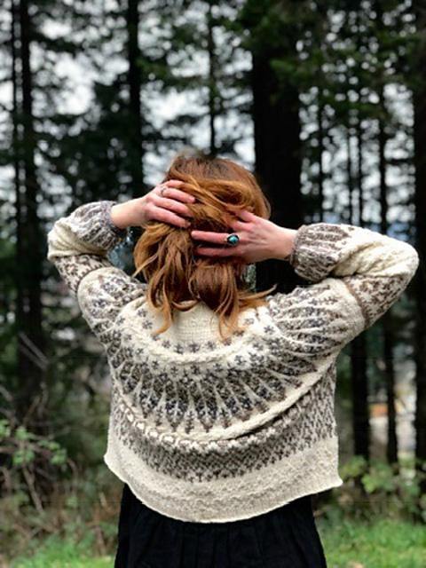 Koivua Sweater Pattern by Caitlin Hunter tribeyarns