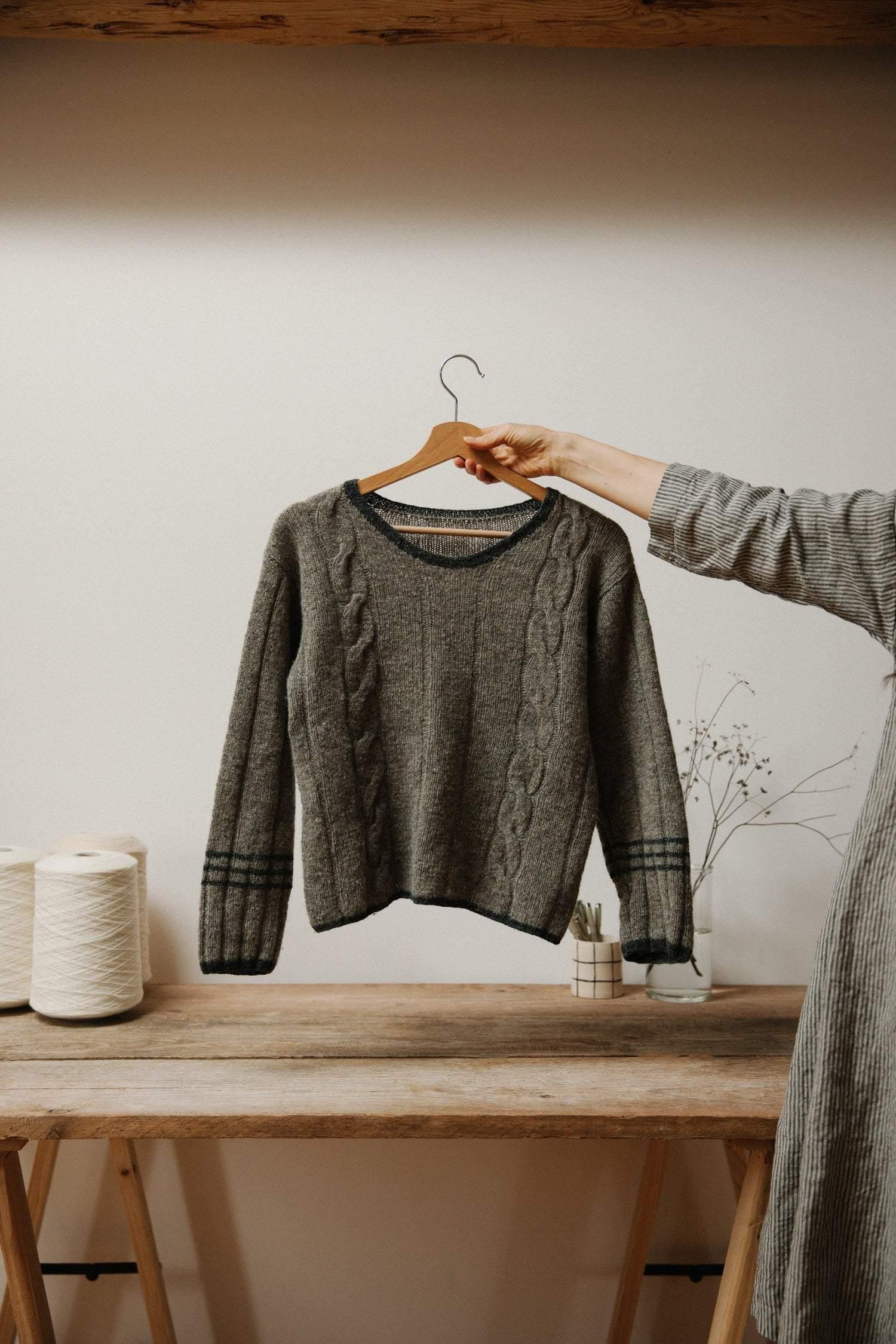 No.16 Sweater Pattern Biches & Bûches