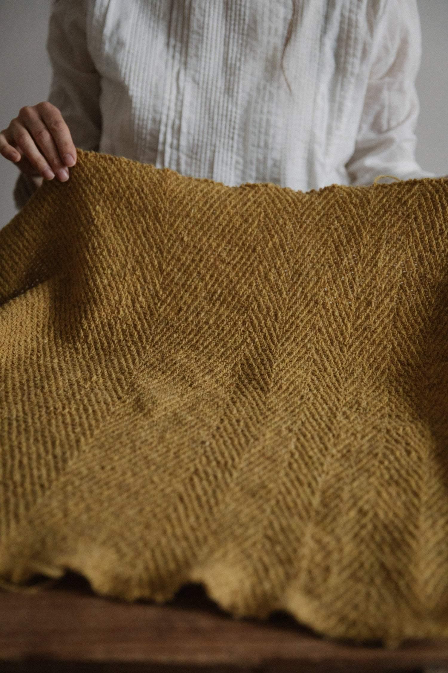 No.62 Shawl Pattern Biches & Bûches