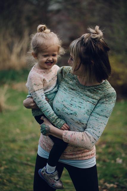 So Faded Pint Sized Pattern by Andrea Mowry tribeyarns