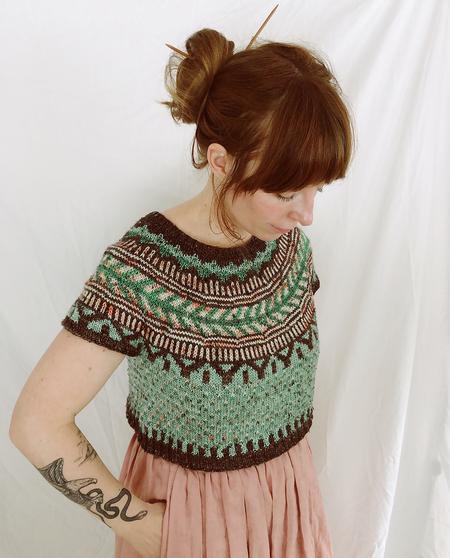 Soldotna Crop Sweater Pattern by Caitlin Hunter tribeyarns